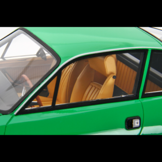 Alfa Romeo Giulia Coupé 1600 GT Junior Zagato 1972 Verde Laudoracing 1:18 Resinemodell (Türen, Motorhaube... nicht zu öffnen!)